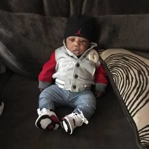 Meet your Posher, Champ